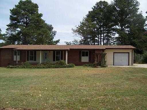 1st image of 3612 Lakeshore Dr SW