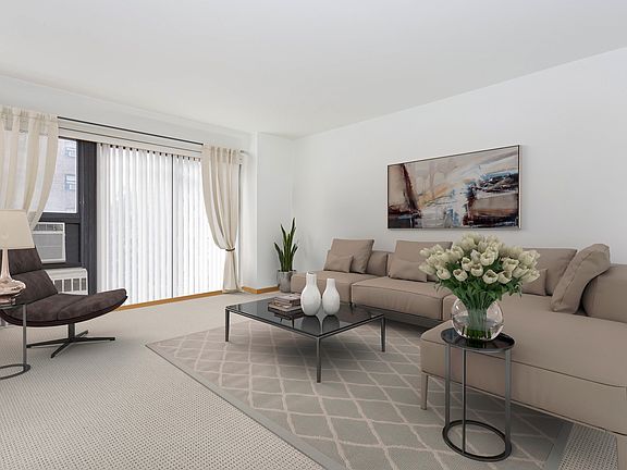 4th image of 3343 14th St APT 2D