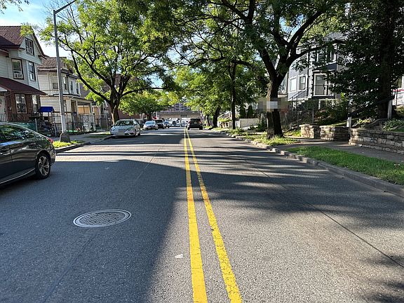 5th image of 86 No Grove St