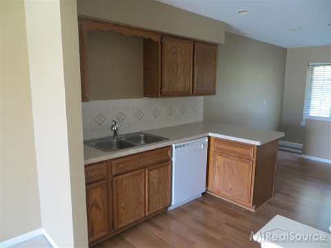 4th image of 11423 Lynhurst Dr