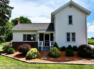 2905 S Waverly Rd, Eaton Rapids, MI 48827