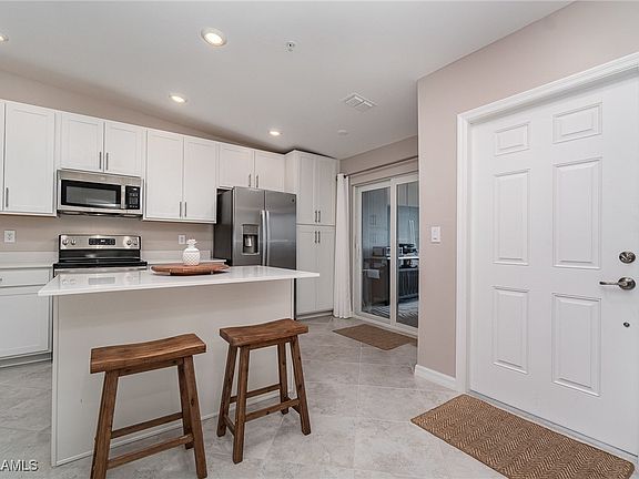 5th image of 15950 Grassland Ln #2622