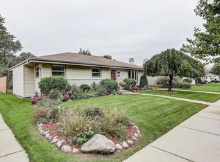 6024 S Indiana Ave, Cudahy, WI 53110