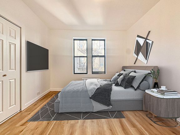 5th image of 99 E 4th St APT 4L