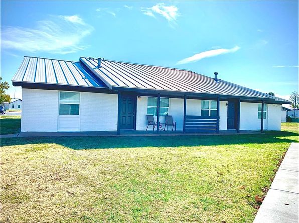 The Edge of Moore | 1200 NW 10th St, Oklahoma City, OK