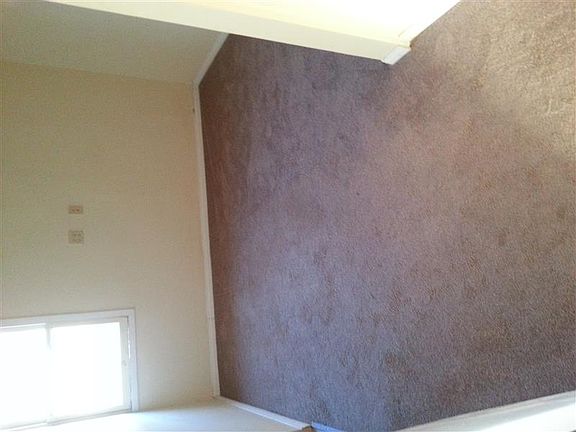 5th image of 4134 Fairmount Ave