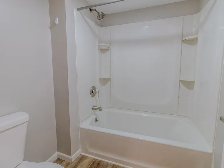 The Tides 1510 Veterans Dr — Photo 23