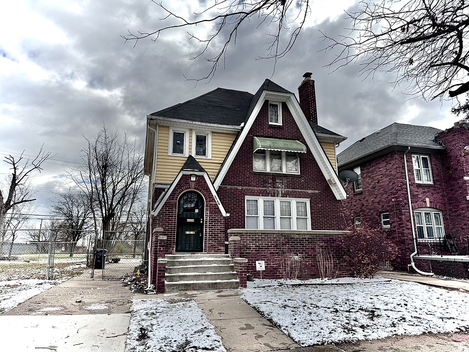 1st image of 3749 Cortland St