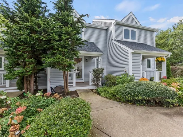 541 White Cliff Dr, Plymouth, MA 02360