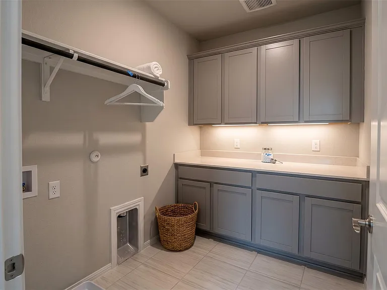 1015 Vista View Dr #901 — Photo 10