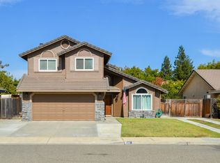 287 Castile Ln, Turlock, CA 95382