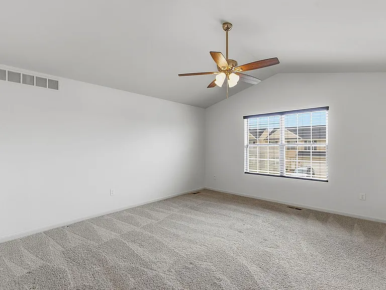 6650 Chandler Dr — Photo 18