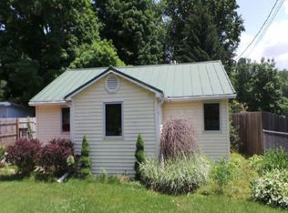 1021 George St, Niles, MI 49120