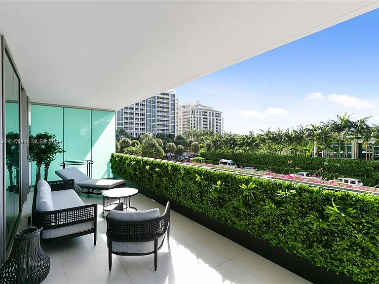360 Ocean Dr #305S — Photo 31
