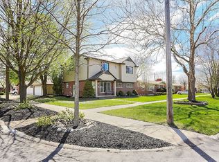 27105 Hass St, Dearborn Heights, MI 48127