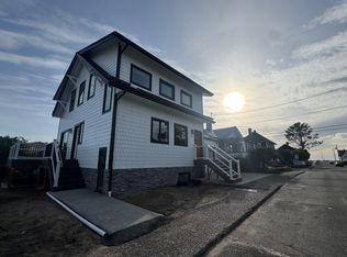 221 Avenue I UNIT 2, Seaside, OR