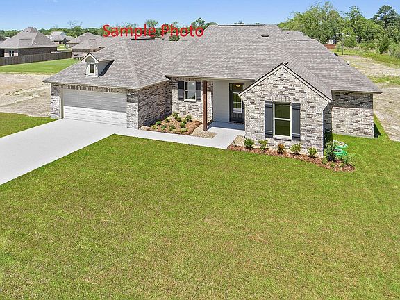 3rd image of 41 Bamboo Dr