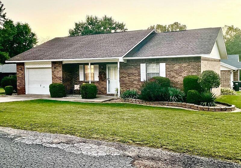 1st image of 69 Cedar Creek Dr