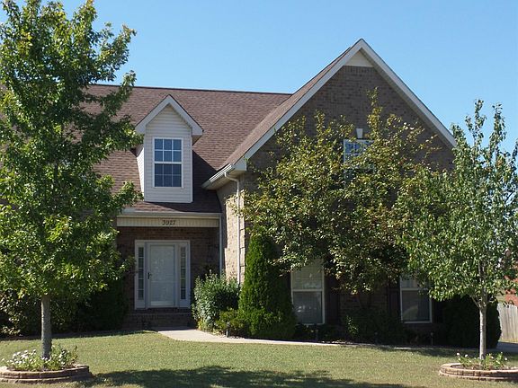 2nd image of 3927 Henricks Hill Dr