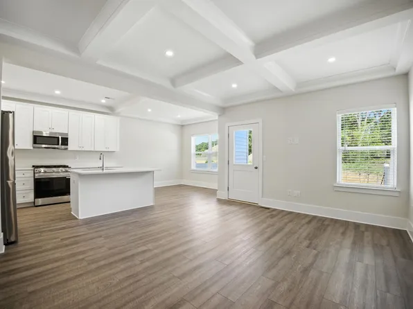 8 Kessel Run, Berlin, NJ 08009