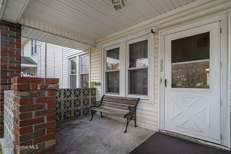 3rd image of 1052 Hegeman Street