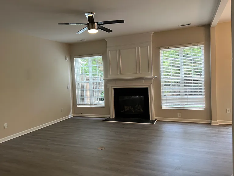 5637 Berry Creek Cir — Photo 5
