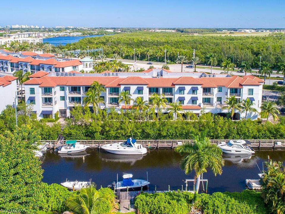 Home For Sale In Naples Bay Resort