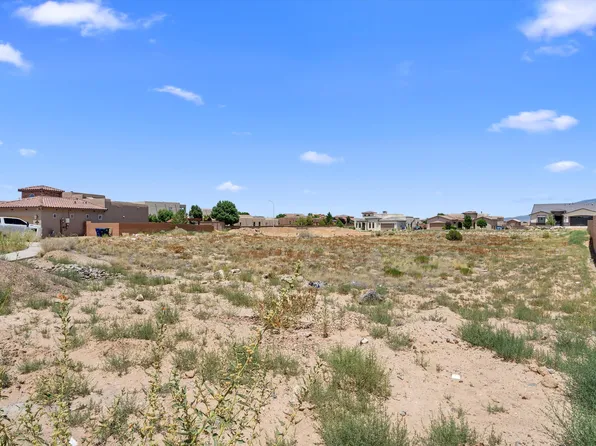 8016 Agua Fria Ct NW, Albuquerque, NM 87120