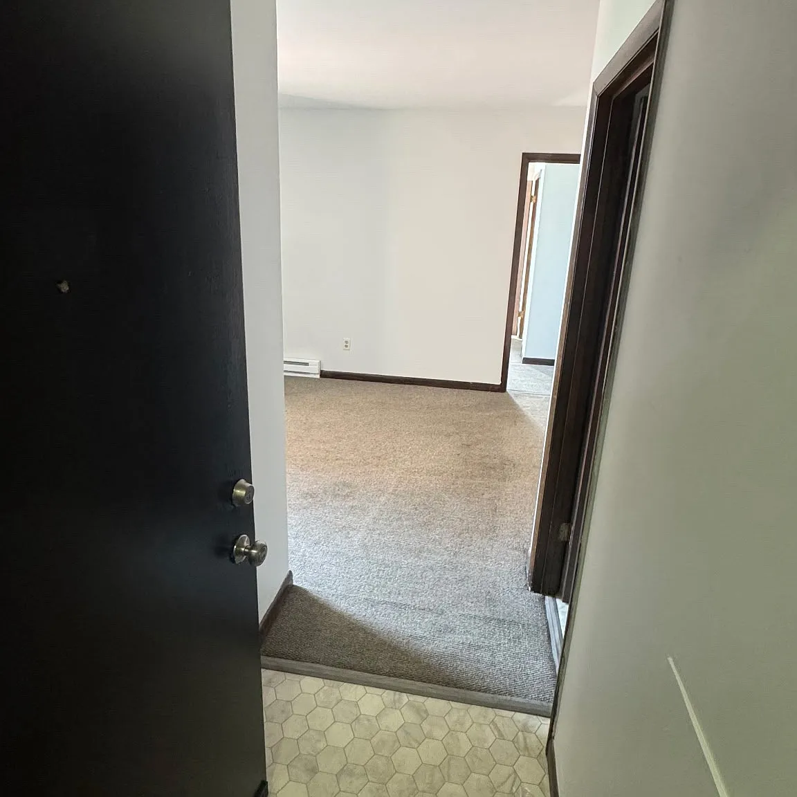 222 S Peterboro St — Photo 3