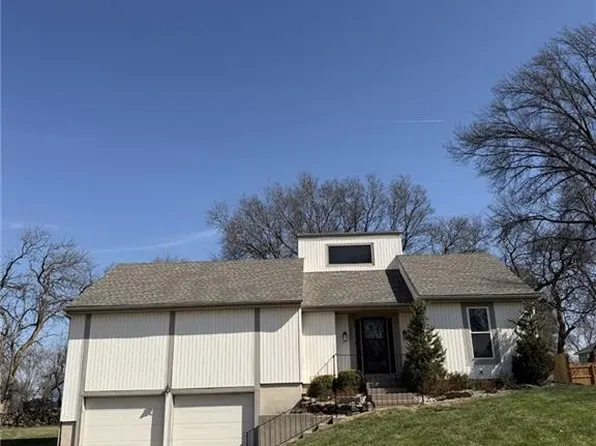 13900 W 69th Ter, Shawnee, KS 66216