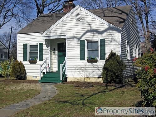 1st image of 5016 Bromley Ln