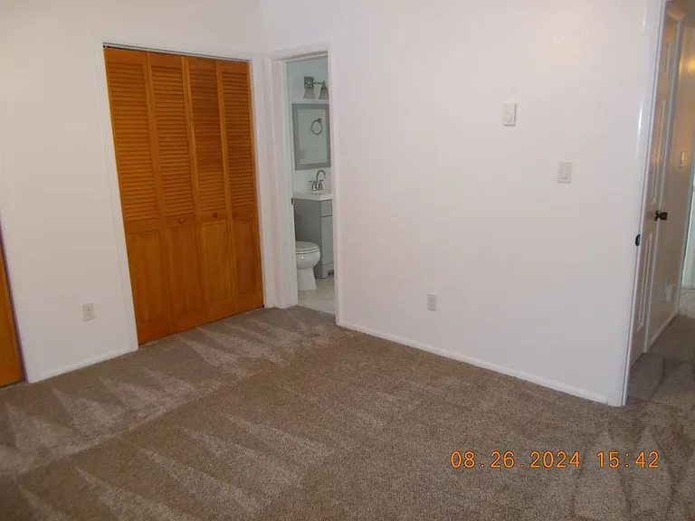 1221 Florida Rd — Photo 6