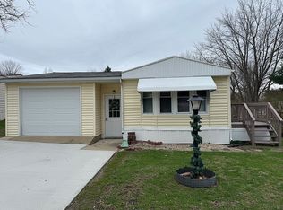 105 Glenrock Ct, Freeport, IL