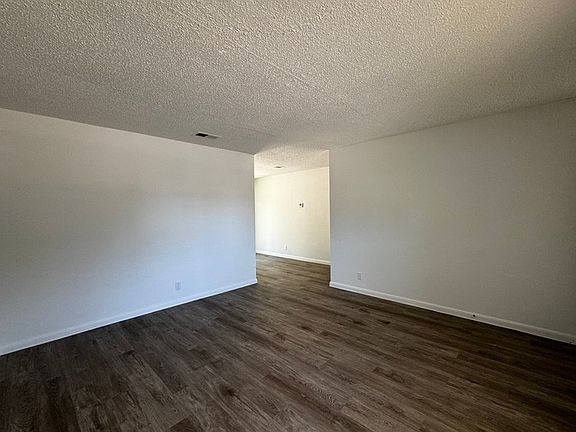 5th image of 5710 Glen Meadow Dr