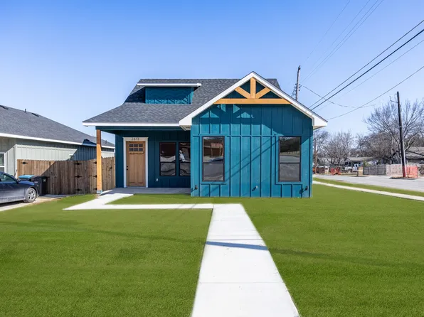 2613 Walker St, Fort Worth, TX 76105