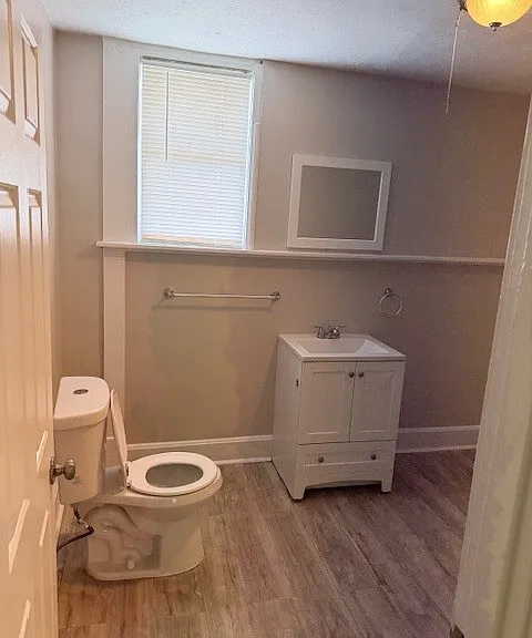 282 E Loudon Ave — Photo 10