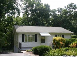 1720 Upper Ridgewood Blvd, Hendersonville, NC 28791