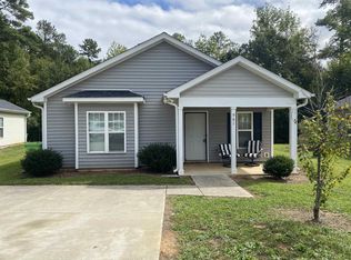 961 Skinner Dr, Raleigh, NC 27610