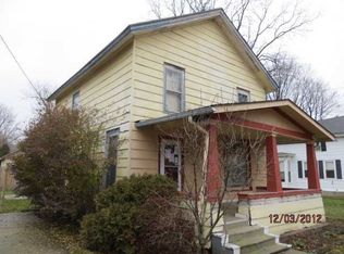346 Pleasant St, Charlotte, MI 48813
