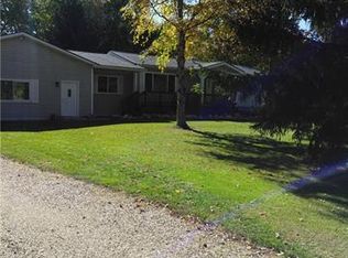 2794 E Hunters Creek Rd, Metamora, MI 48455
