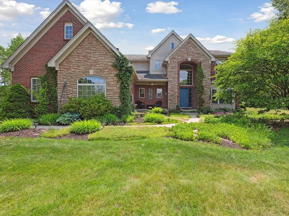 13653 Seneca Ct, Gregory, MI 48137