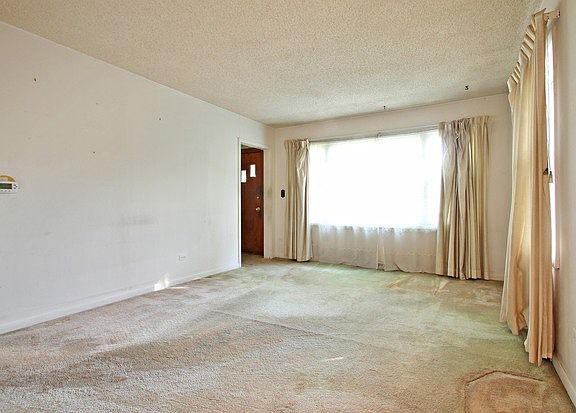 2nd image of 348 S Lyman Ave