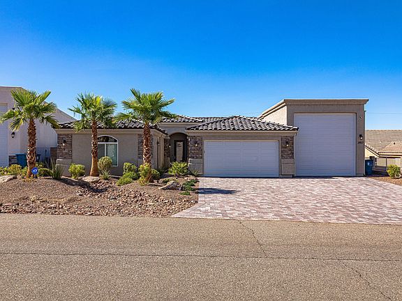 2nd image of 2857 Jasper Dr