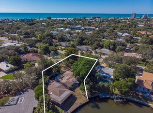 5249 Cape Leyte Dr, Sarasota, FL 34242