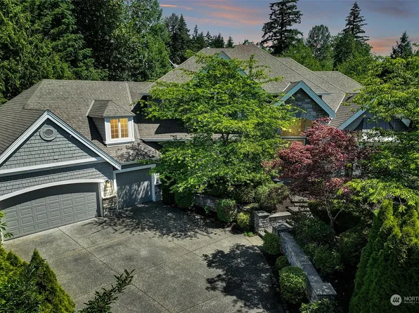 1922 263rd Court SE, Sammamish, WA 98075