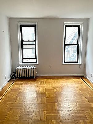 4th image of 59-61 Carmine St #5C