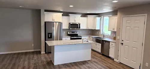 3312 Kenner Loop Photo 1