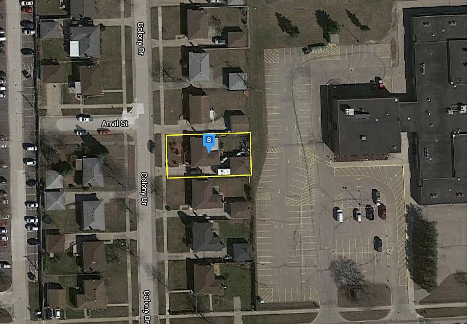 1st image of 40550 Colony Dr