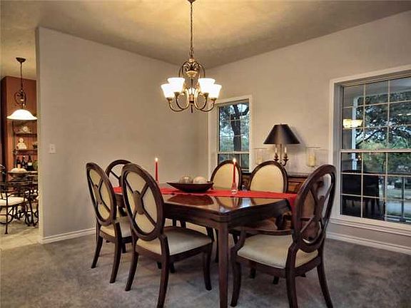 3rd image of 20 Shady Grove Ln