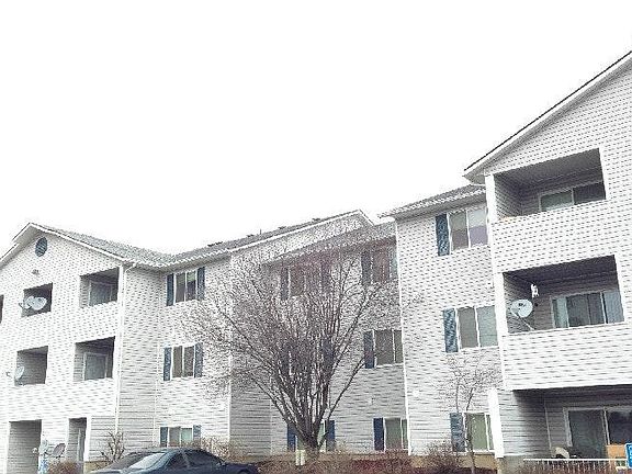 2nd image of 705 N Jefferson St APT 116